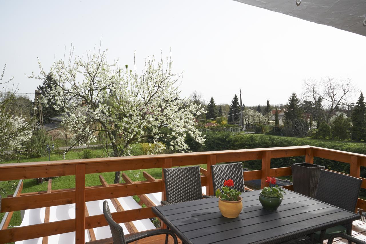 Fülöp Villa Apartmanház Balatonszepezd Kültér fotó