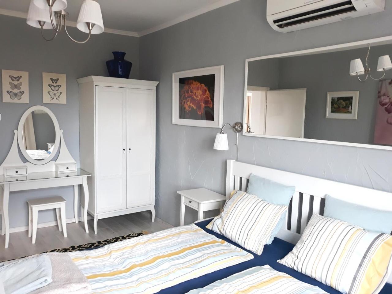 Fülöp Villa Apartmanház Balatonszepezd Kültér fotó
